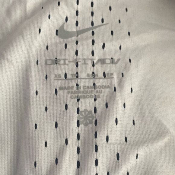 Nike Dri-FIT ADV AeroSwift Running Tank Singlet DR5850-100 Womens size XS New - Picture 5 of 8
